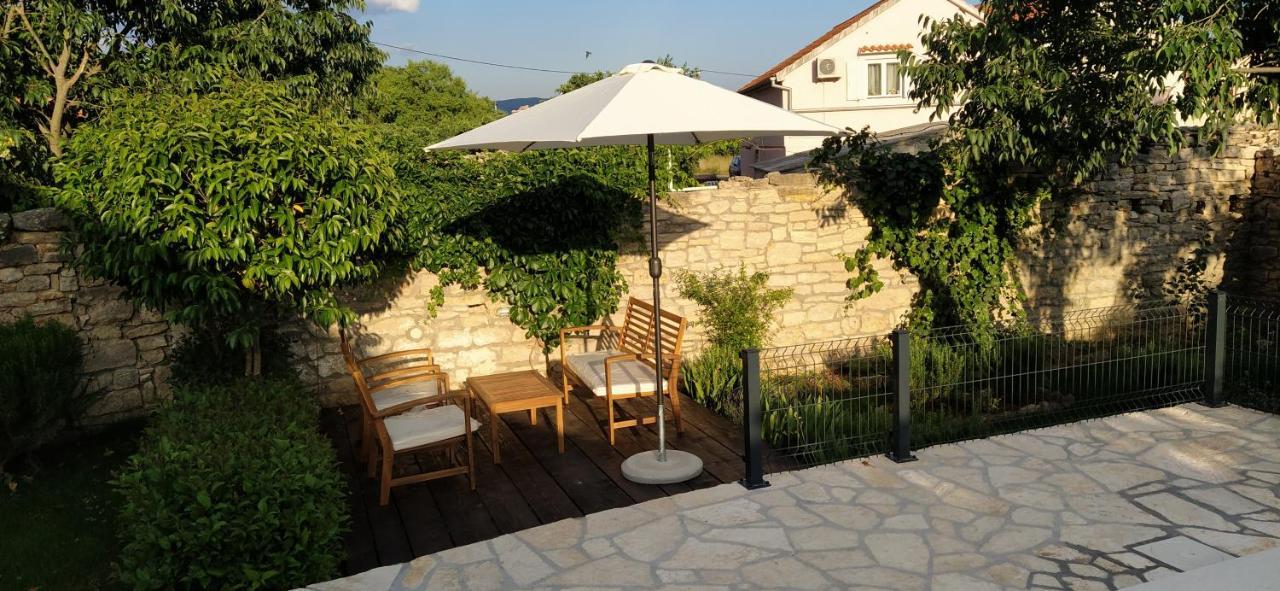 Villa Kamena Kuca Rutar à Pridraga Extérieur photo